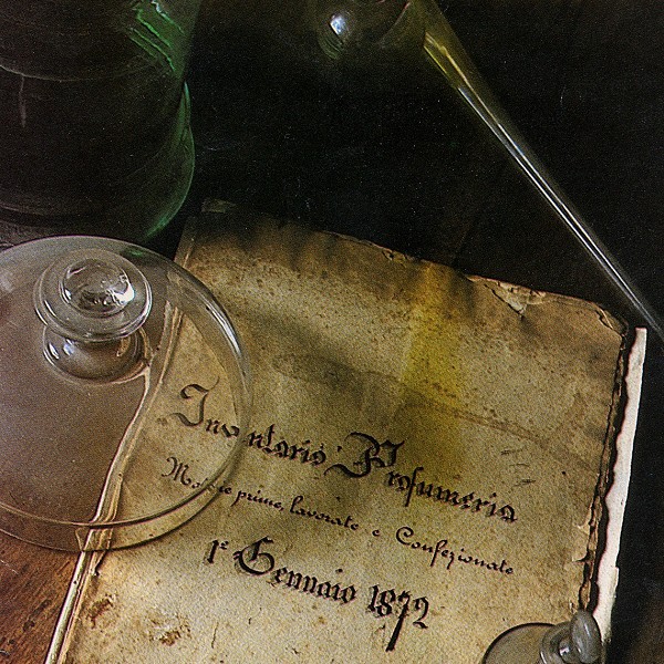 1872